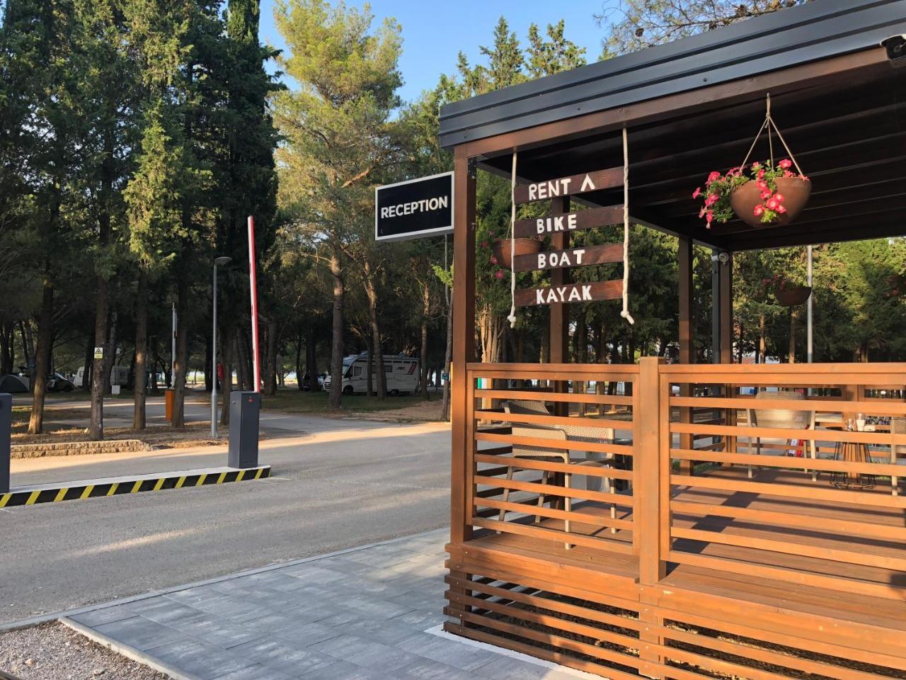 Camping Vransko Jezero - Crkvine Pakoštane Exterior foto